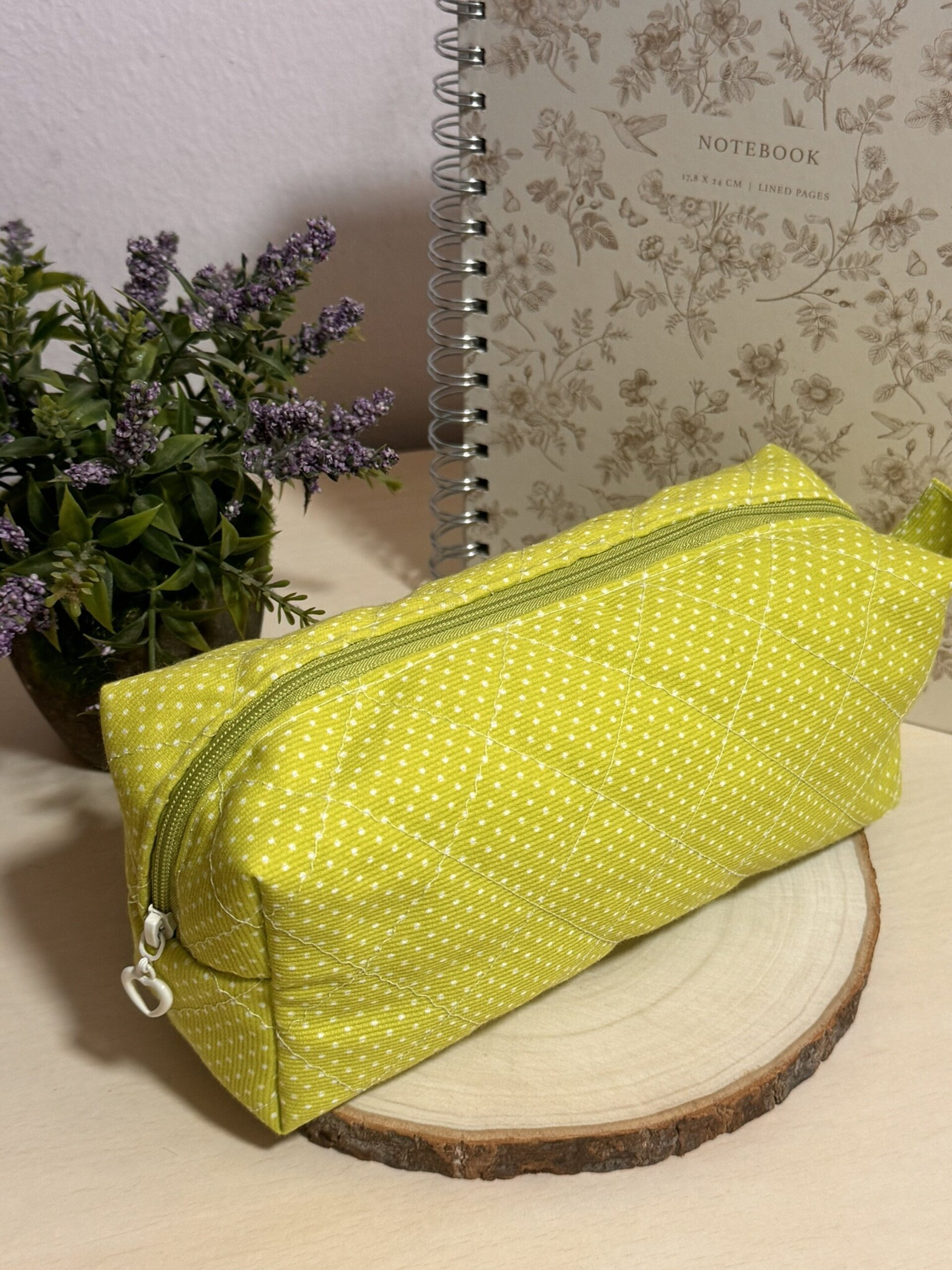 Neceser Verde con Topitos - 4