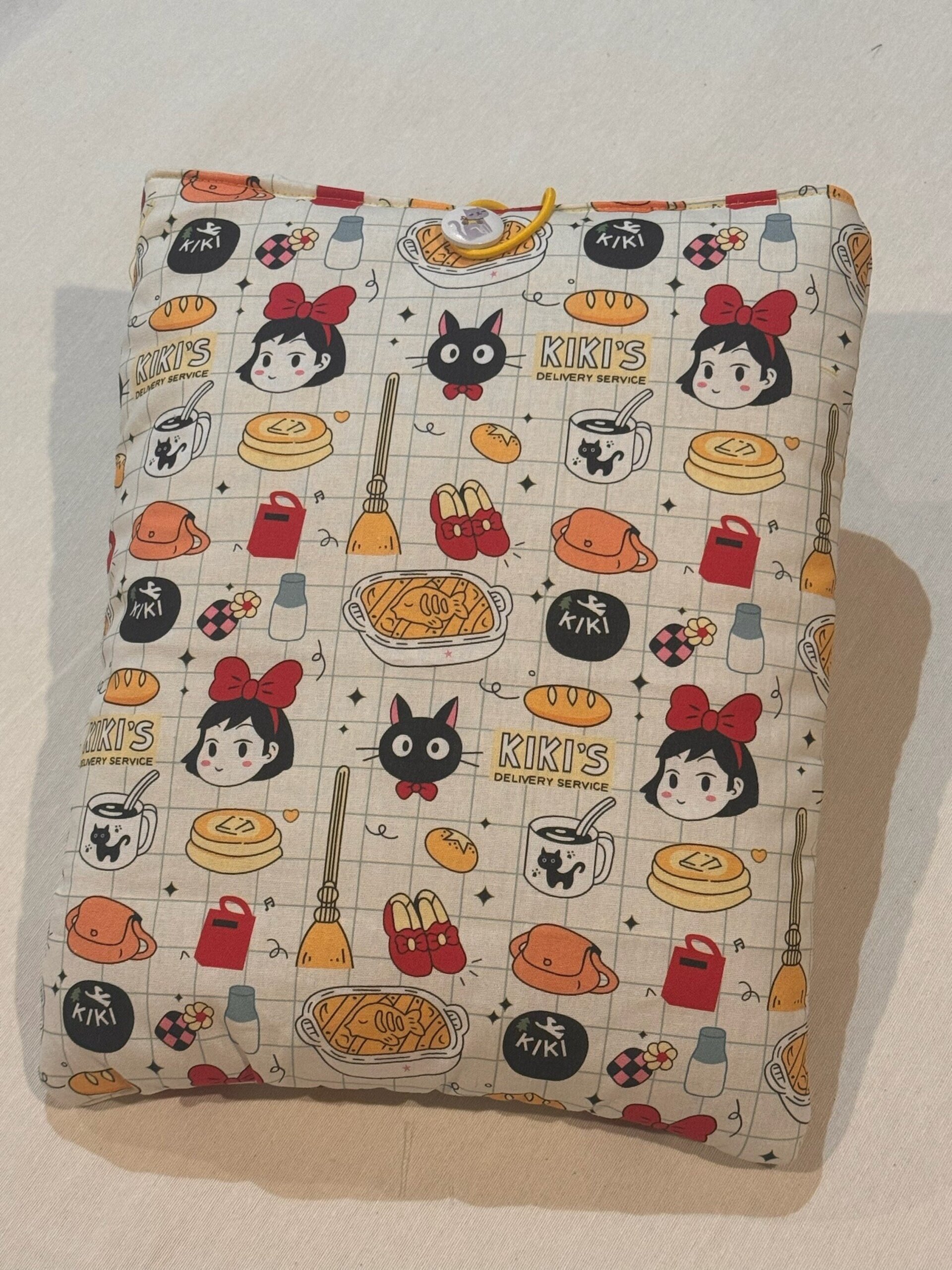 Funda Kiki's Delivery Service Chibi - 4