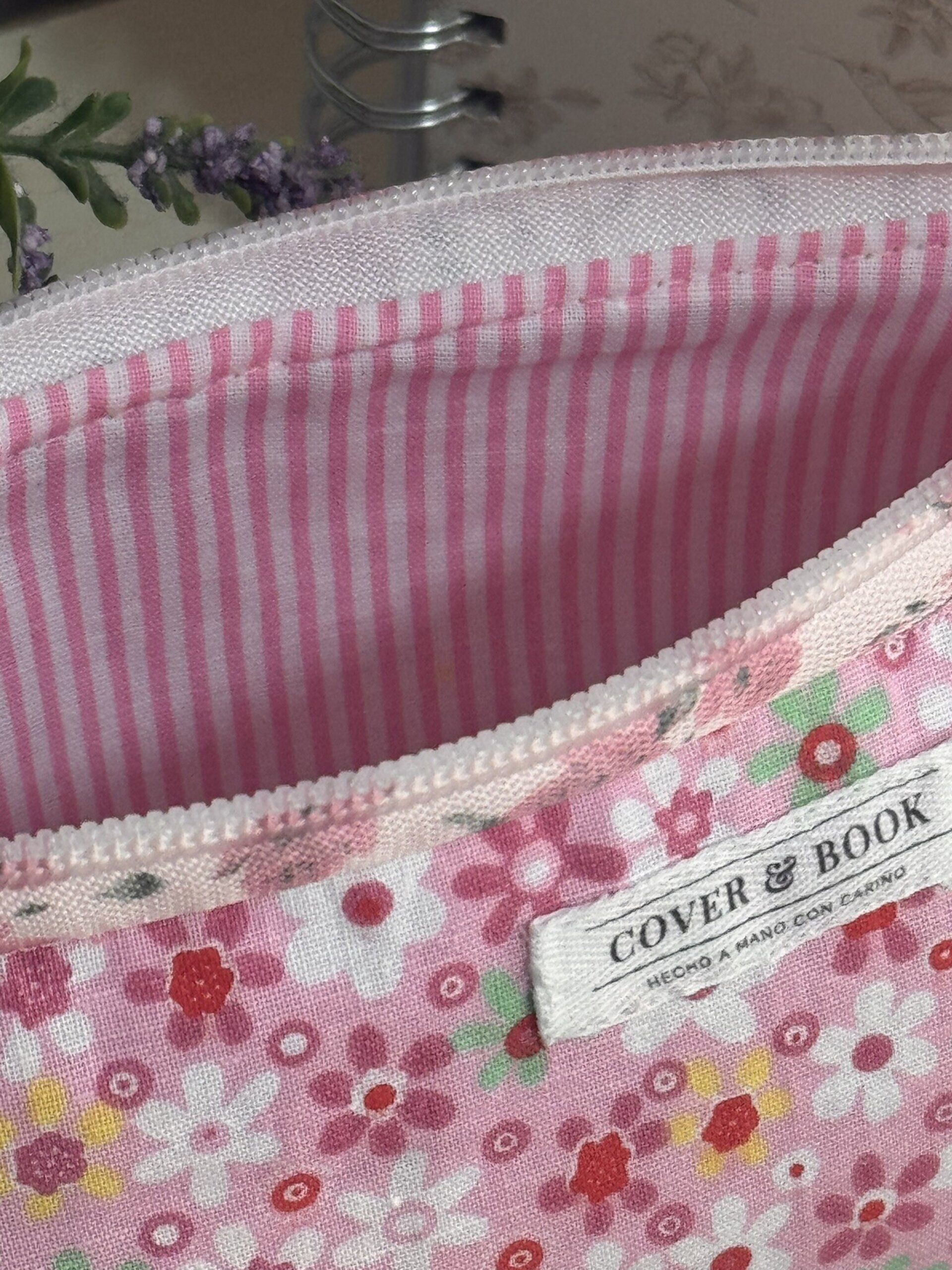 Estuche Floral Romántico - 3