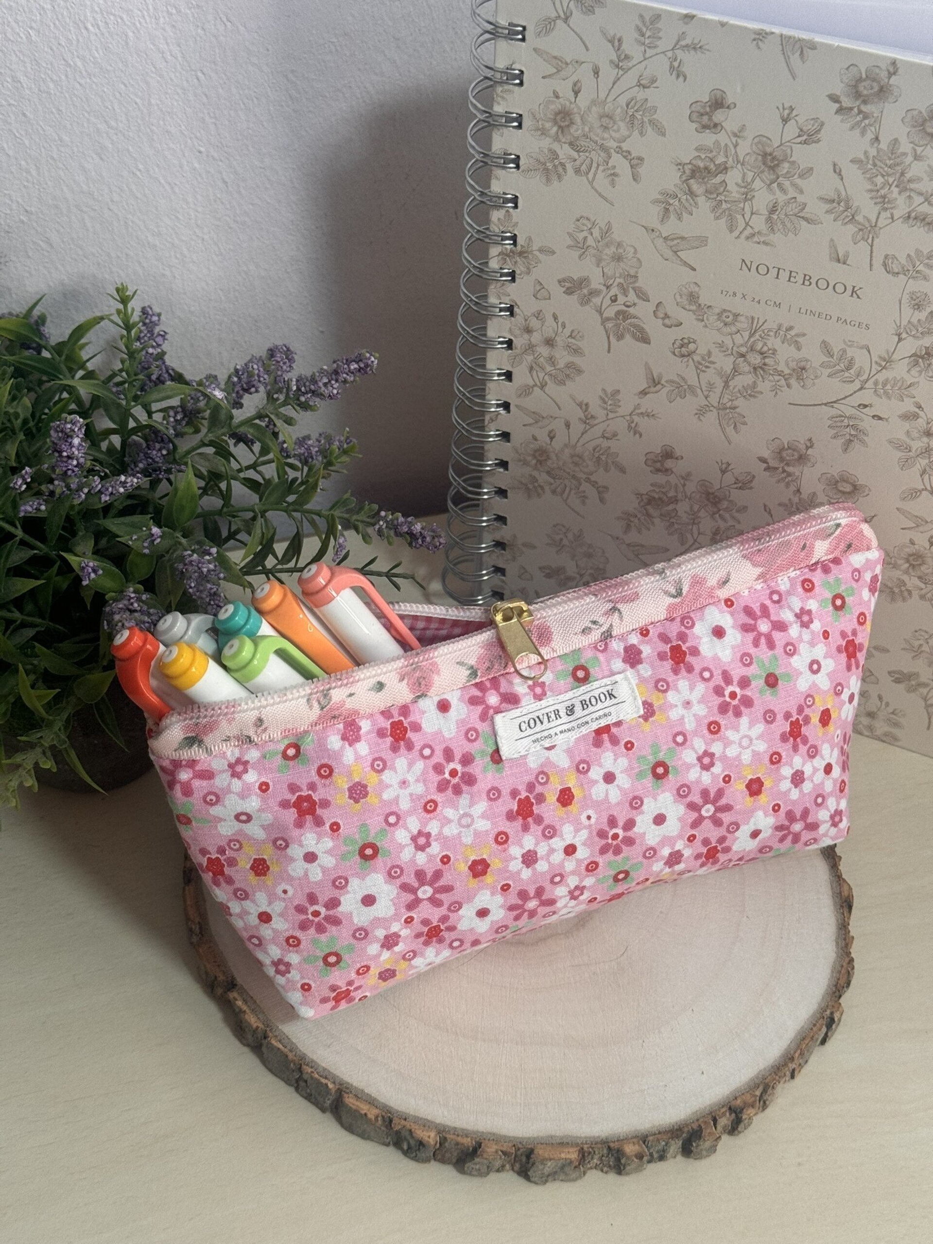 Estuche Floral Romántico - 4